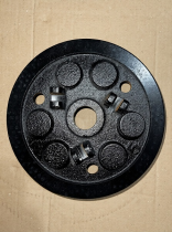 R180/R175/R190/R195 - крышка шкива корзины сцепления