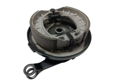 TR-1 Крышка барабана тормозного (перед) +колодки