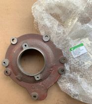 R195NM - крышка блока боковая со стороны маховика