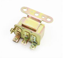 R180/R190/R195 - реле стартера