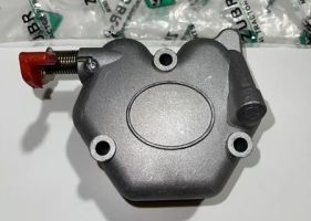 HT-135/9HP - крышка головки цилиндра ZUBR (3отв)