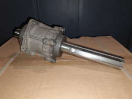 R190N/190NM - полуось голая 8 шлицов (101-2)