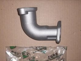 HT-135/9HP - патрубок воздушного фильтра ZUBR/KAMA