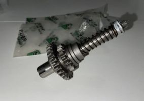 HT-105/6HP - вал реверса в сборе на 3-х скоростной