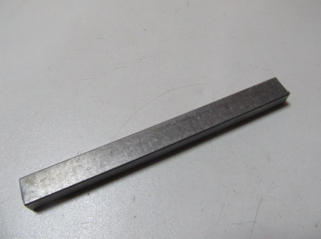 R180/R190 - шпонка колеса В12*125 (81-1) (10 шт)