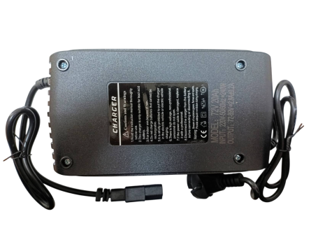 TR-1 Зарядное устройство 72V 20Ah (штекерТ)