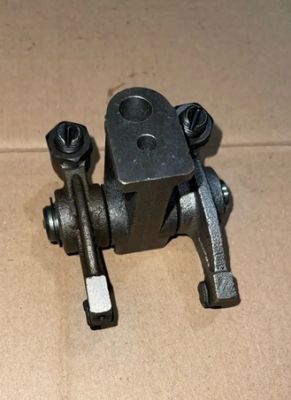 R190N - коромысло клапанов в сборе