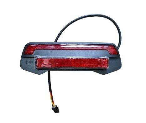 TR-4 Задний стоп-сигнал красный