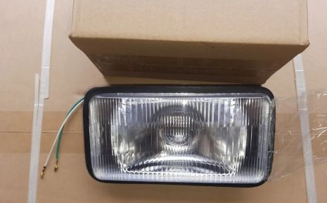 R195NM - передняя фара