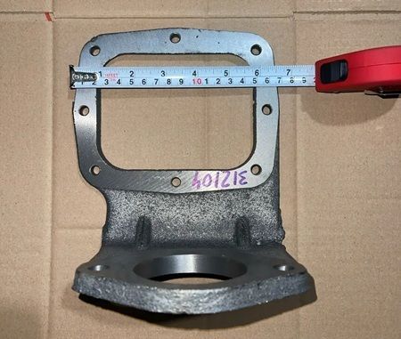 R190NМ - кронштейн стартера