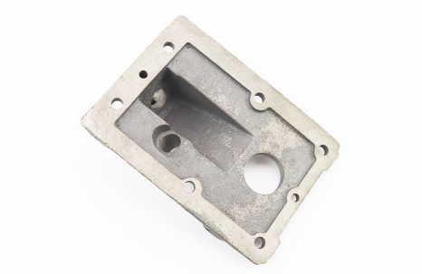 R180 /R175 - крышка редуктора малая (коробки передач)(81-1)