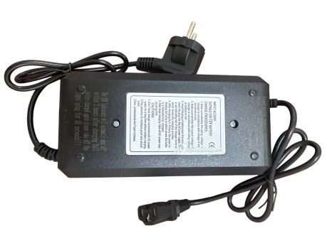 TR-5 Зарядное устройство 72A