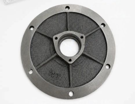 R180/R175/R190/R195 - крышка шкива корзины сцепления