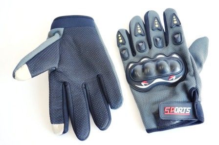 Перчатки "SPORTS''  серые, утепленные с защитой